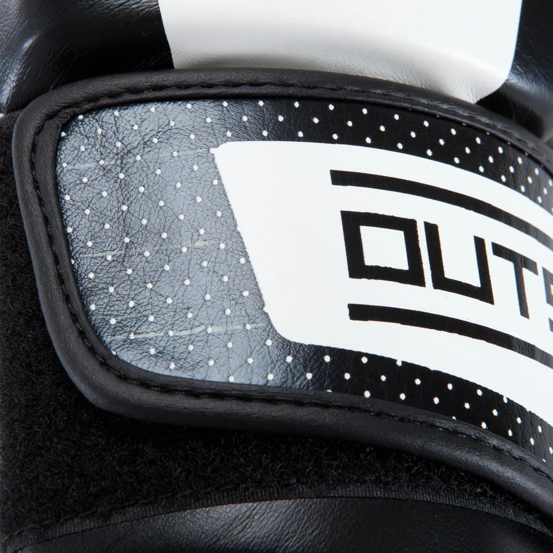 300 Beginner Adult Training Boxing Gloves - White
