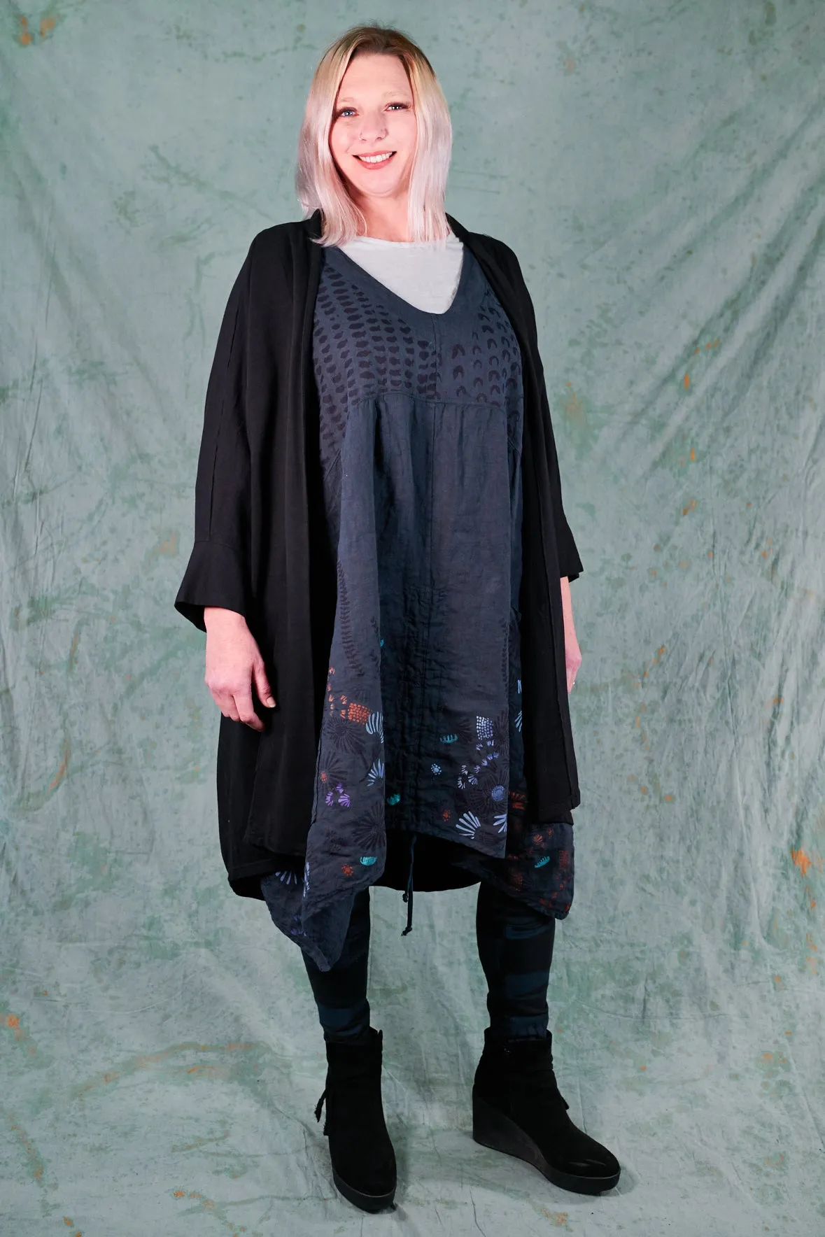 3136 Lightweight Legging-Black-Postmodern Stencil