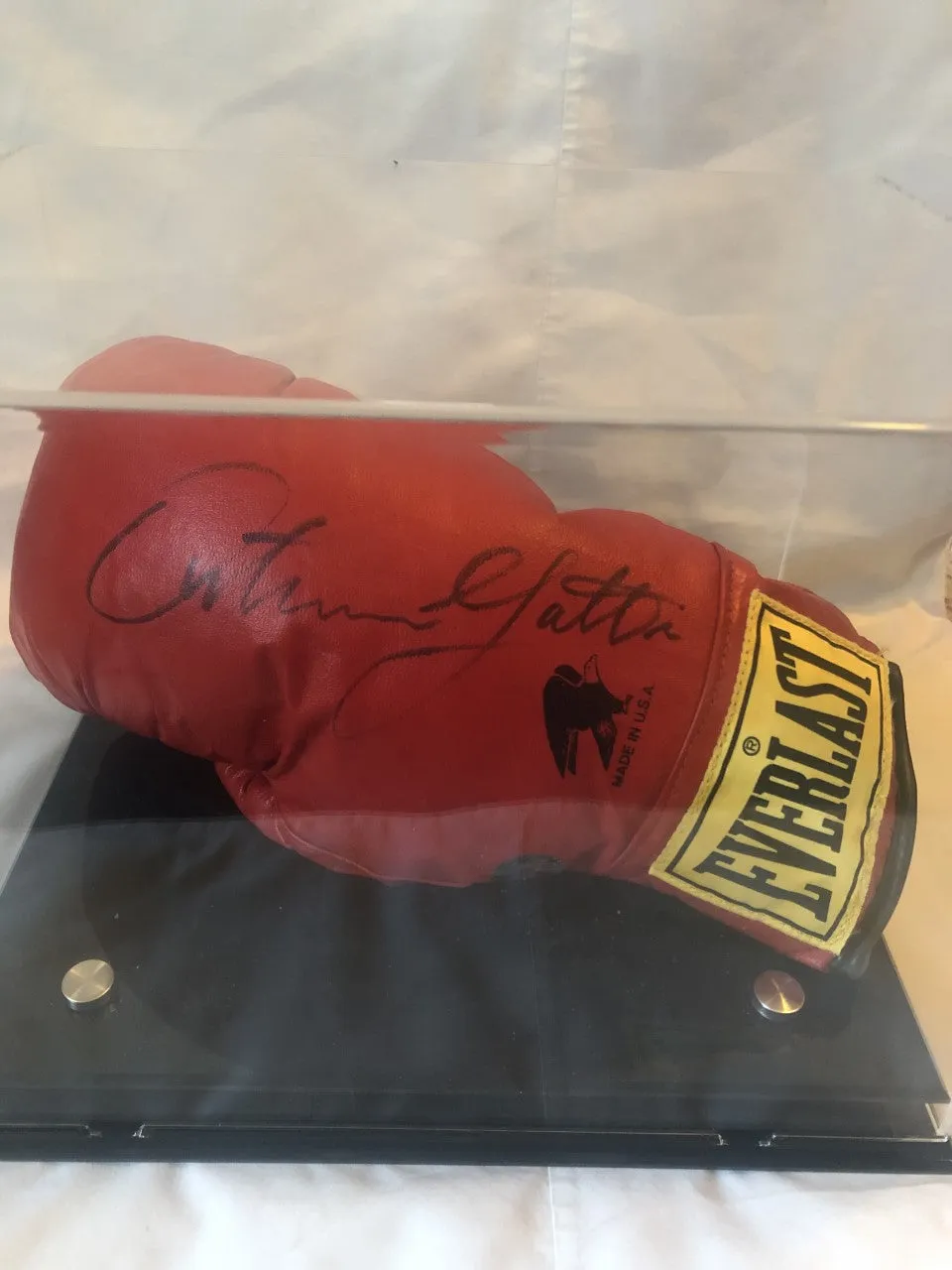 Arturo "Thunder" Gatti Autographed Hand Signed Boxing Glove