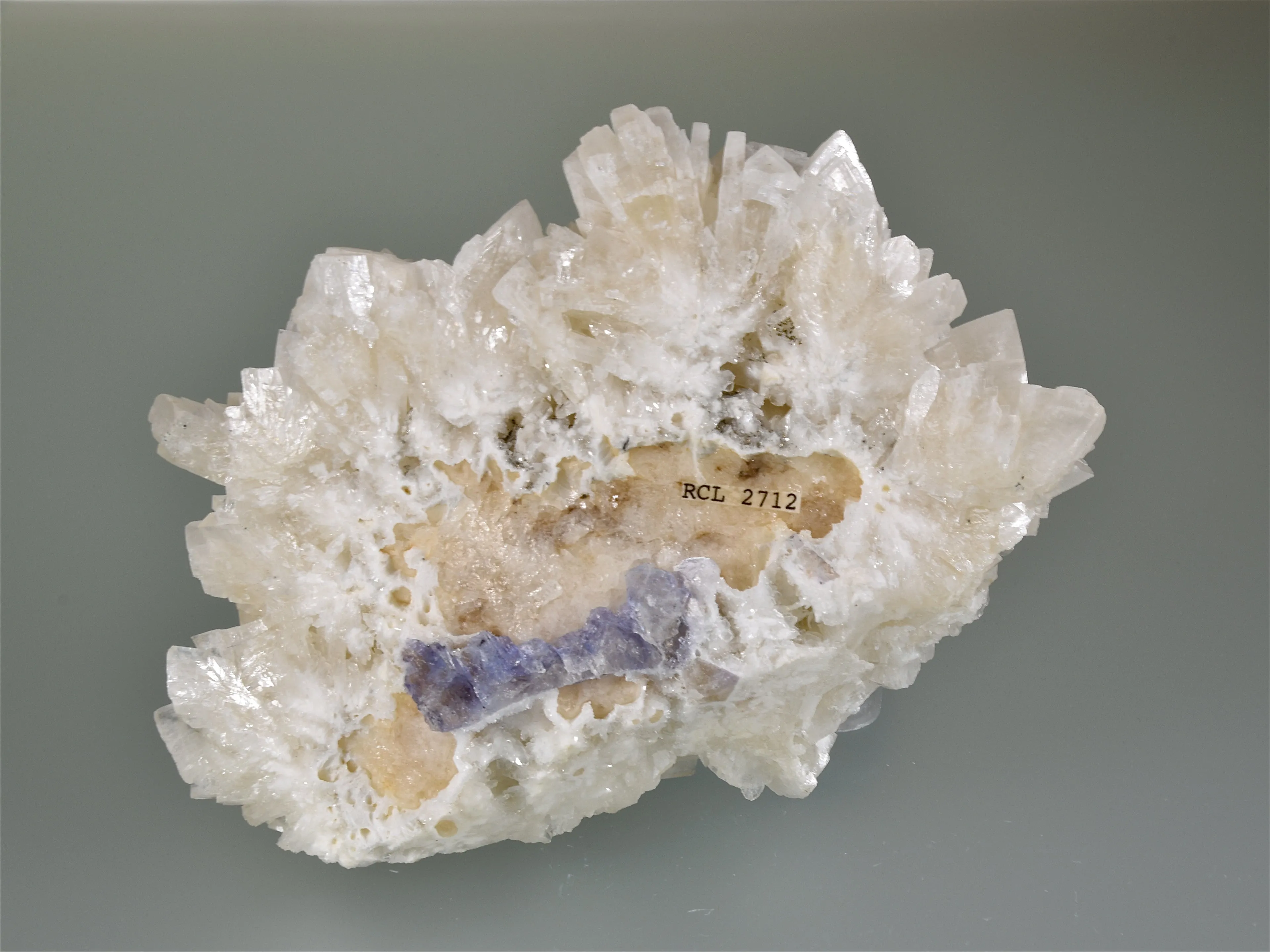 Barite, Bethel Level, West Green Mine, Ozark-Mahoning Company, Cave-in-Rock District, Southern Illinois, Mined c. 1960's, Ross C. Lillie Collection #RCL2712, Medium Cabinet 5.0 x 8.0 x 11.5 cm, $350.  Online 8/17.