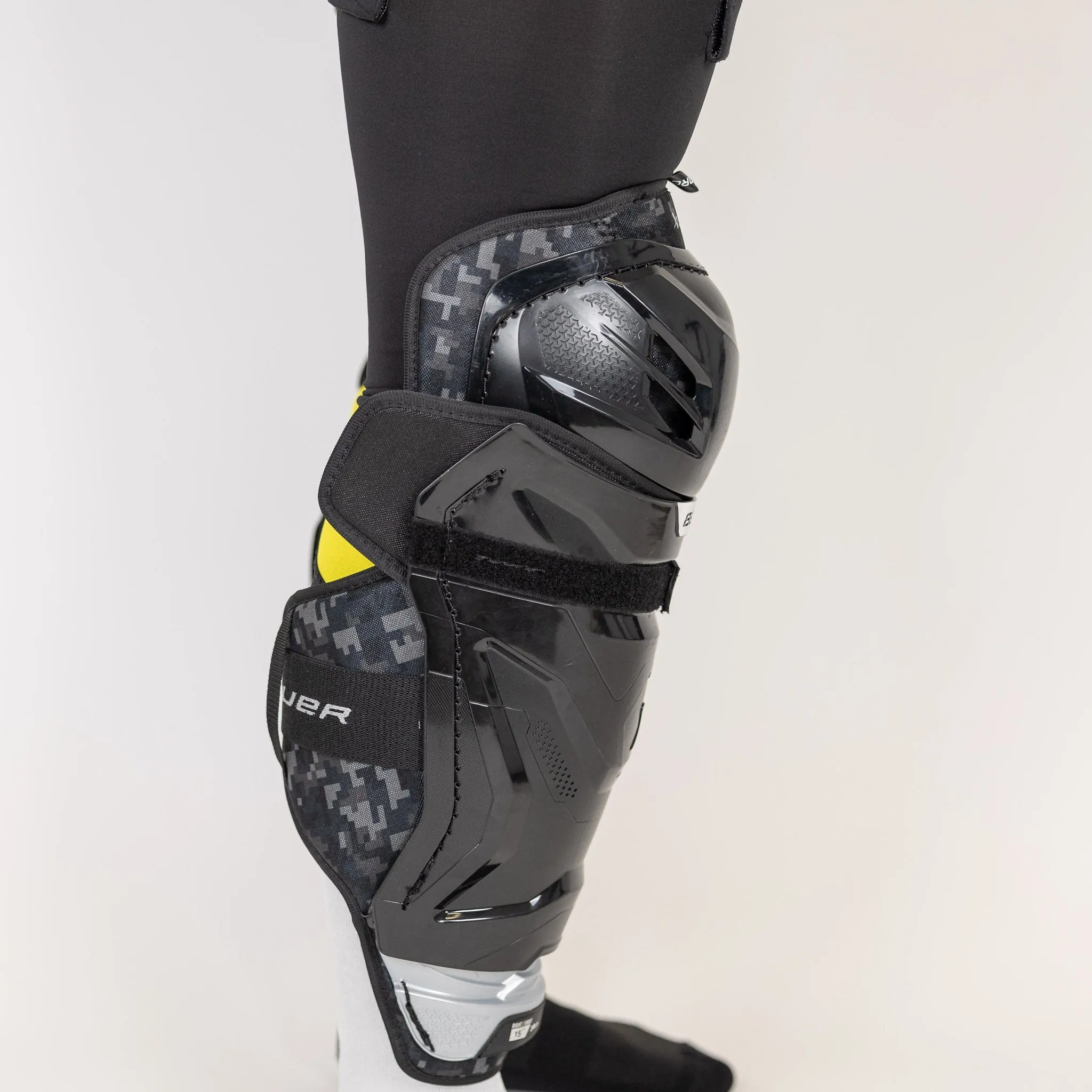Bauer Supreme M3 Intermediate Hockey Shin Guards