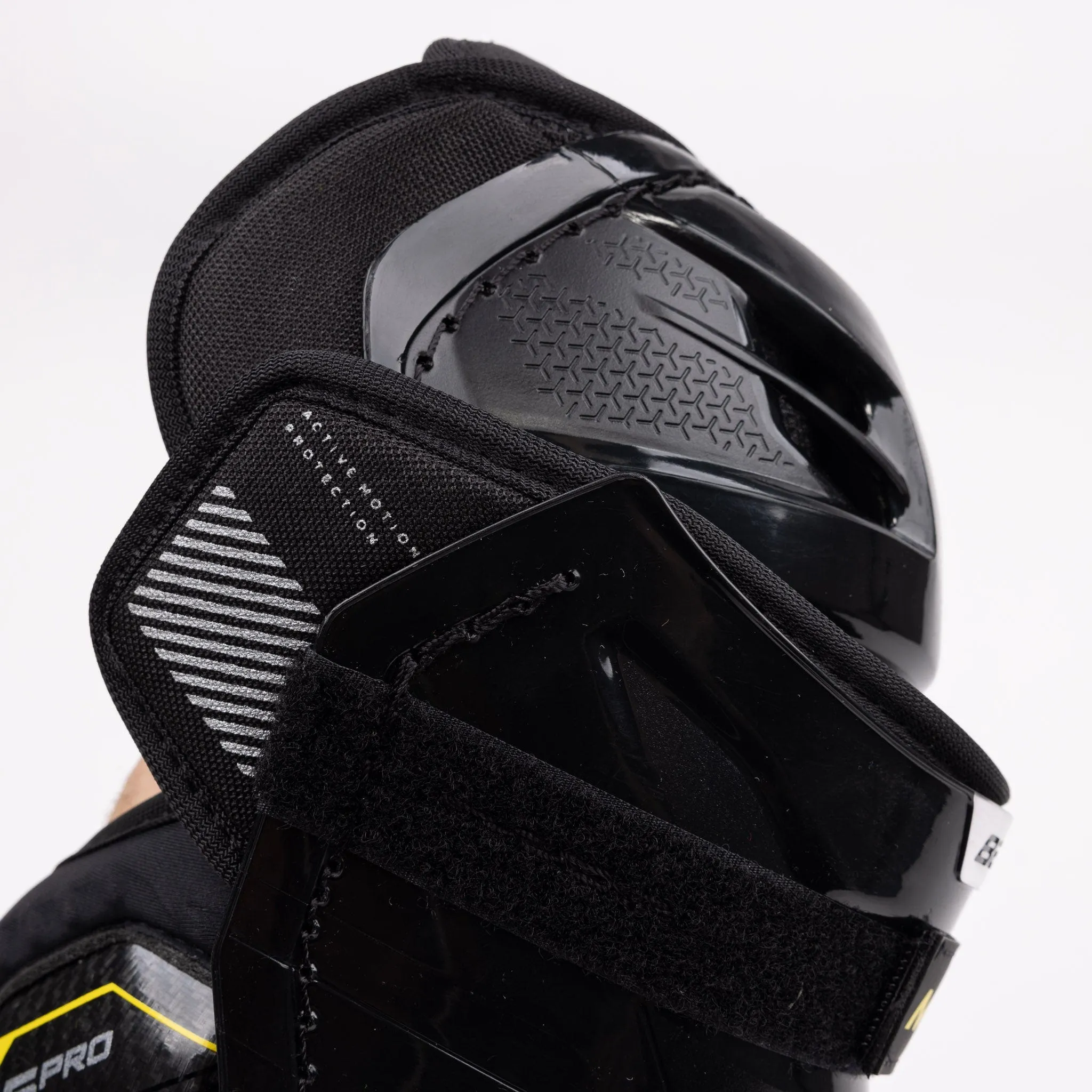 Bauer Supreme M5 Pro Junior Hockey Shin Guards