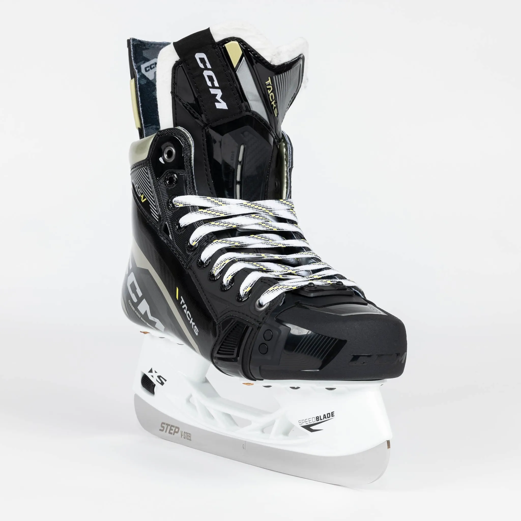 CCM Tacks AS-V Senior Hockey Skates