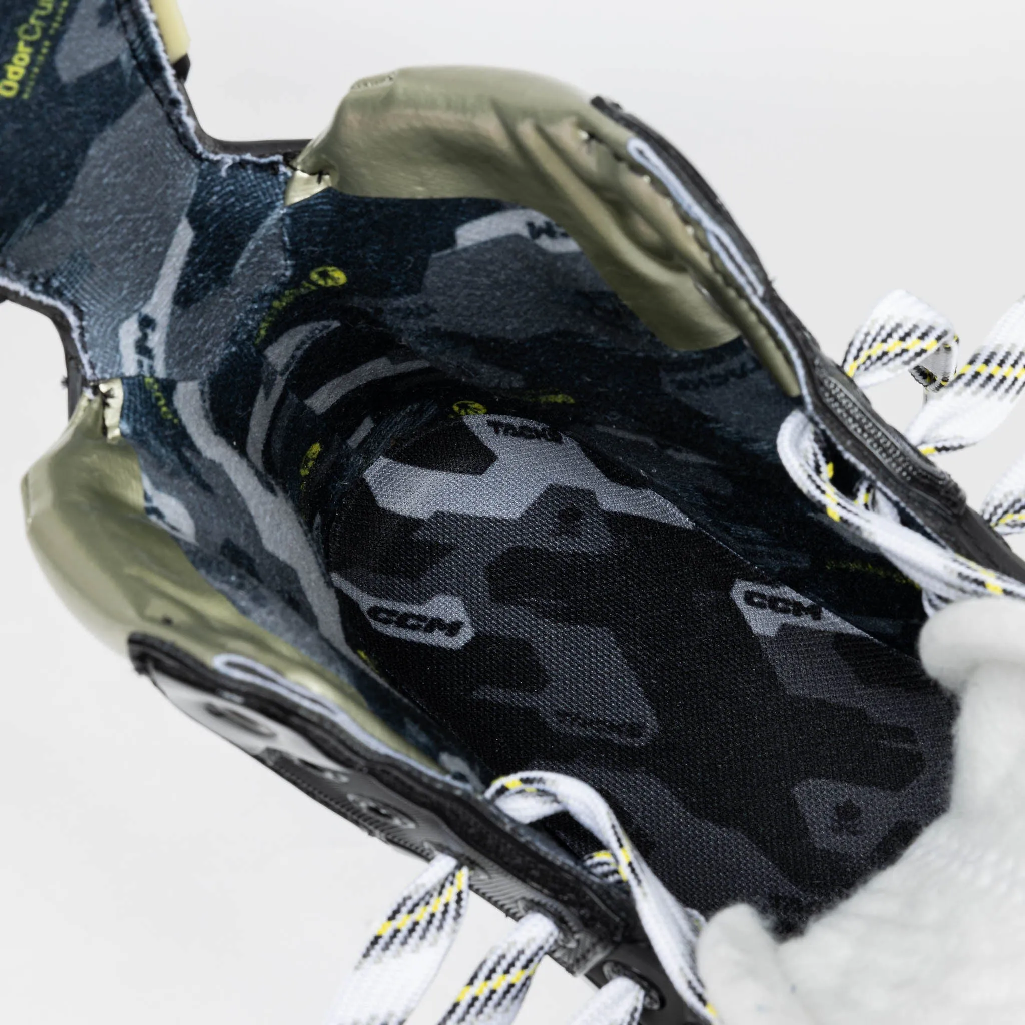 CCM Tacks AS-V Senior Hockey Skates