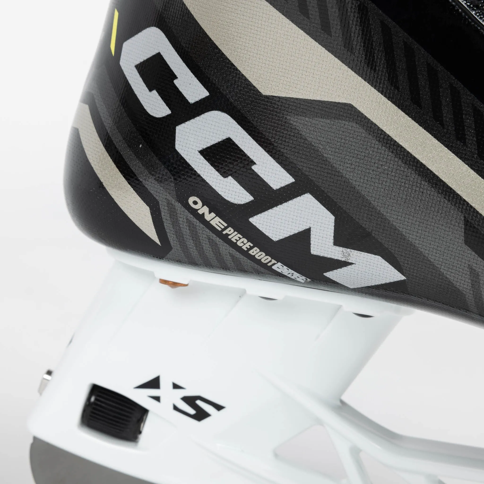 CCM Tacks AS-V Senior Hockey Skates