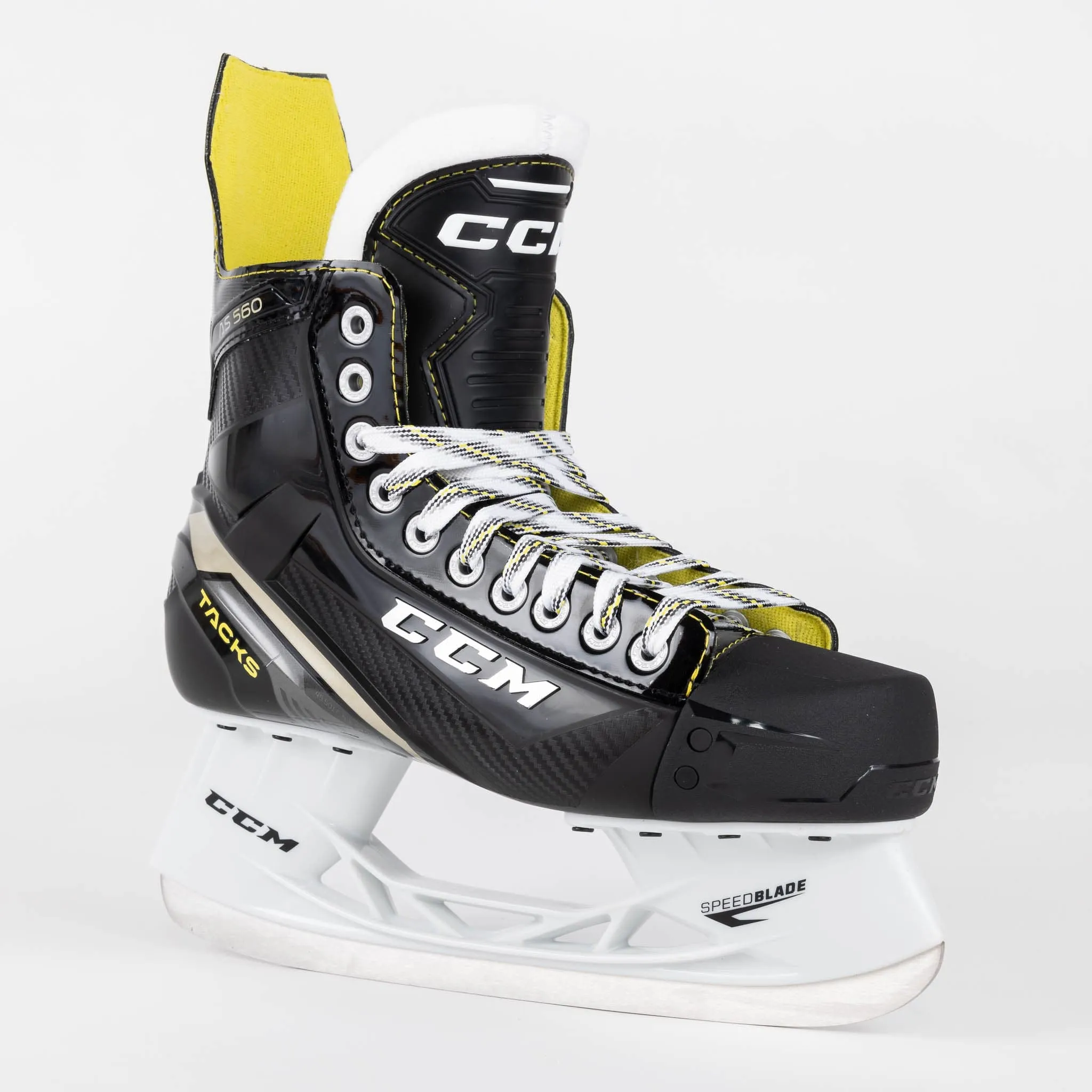 CCM Tacks AS560 Junior Hockey Skates
