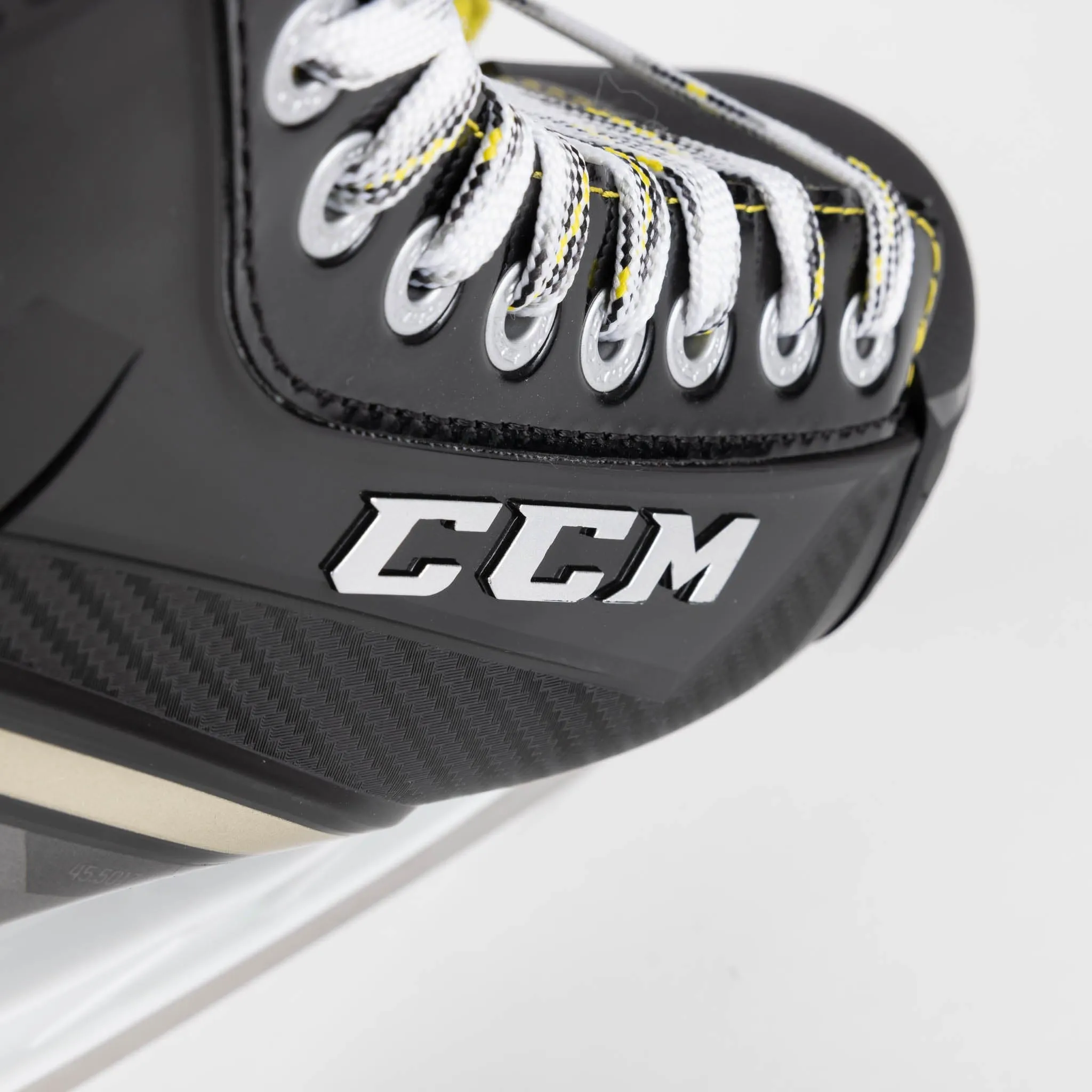 CCM Tacks AS560 Junior Hockey Skates