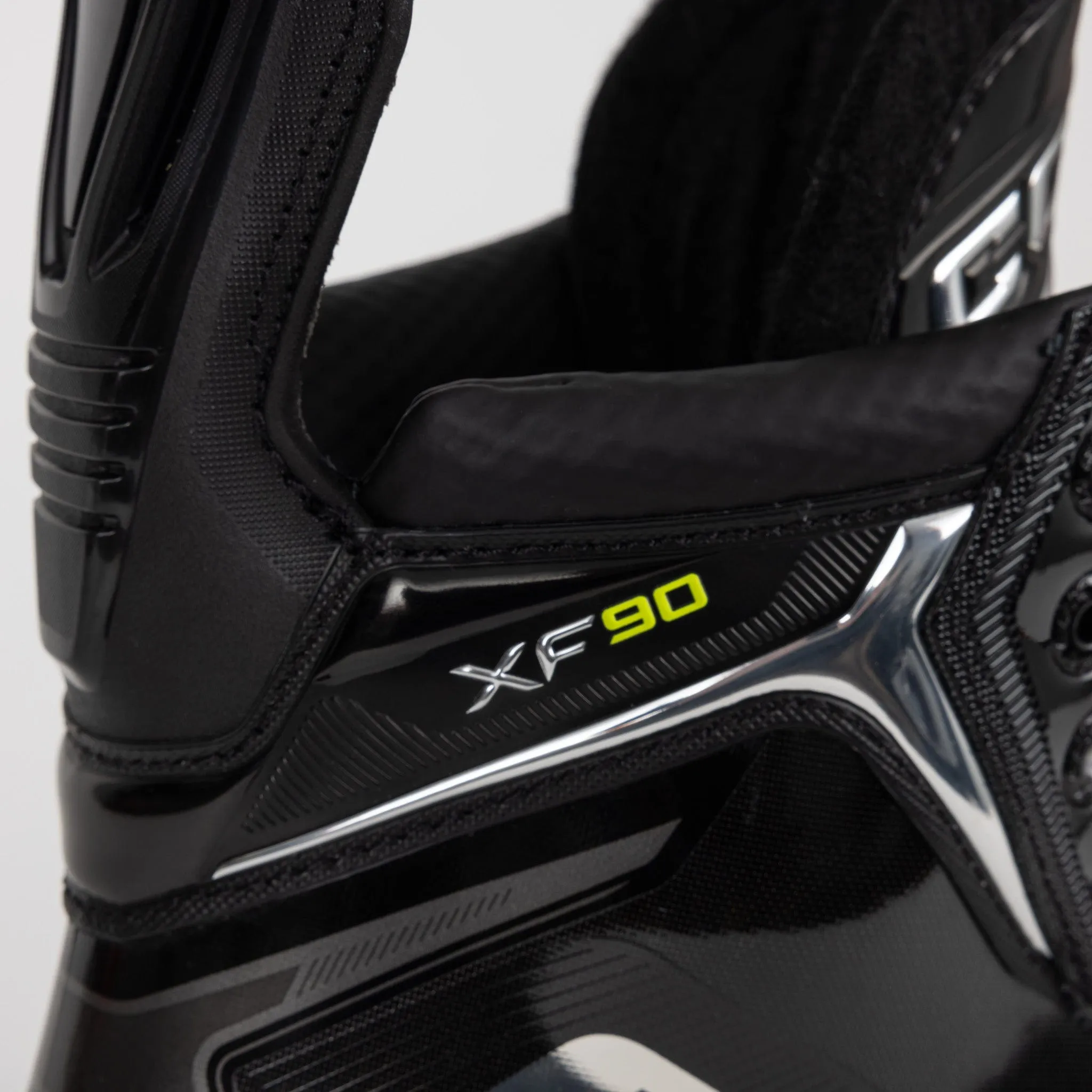CCM Tacks XF90 Intermediate Hockey Skates