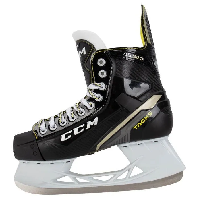 Intermediate Tacks AS 560 Player Skates