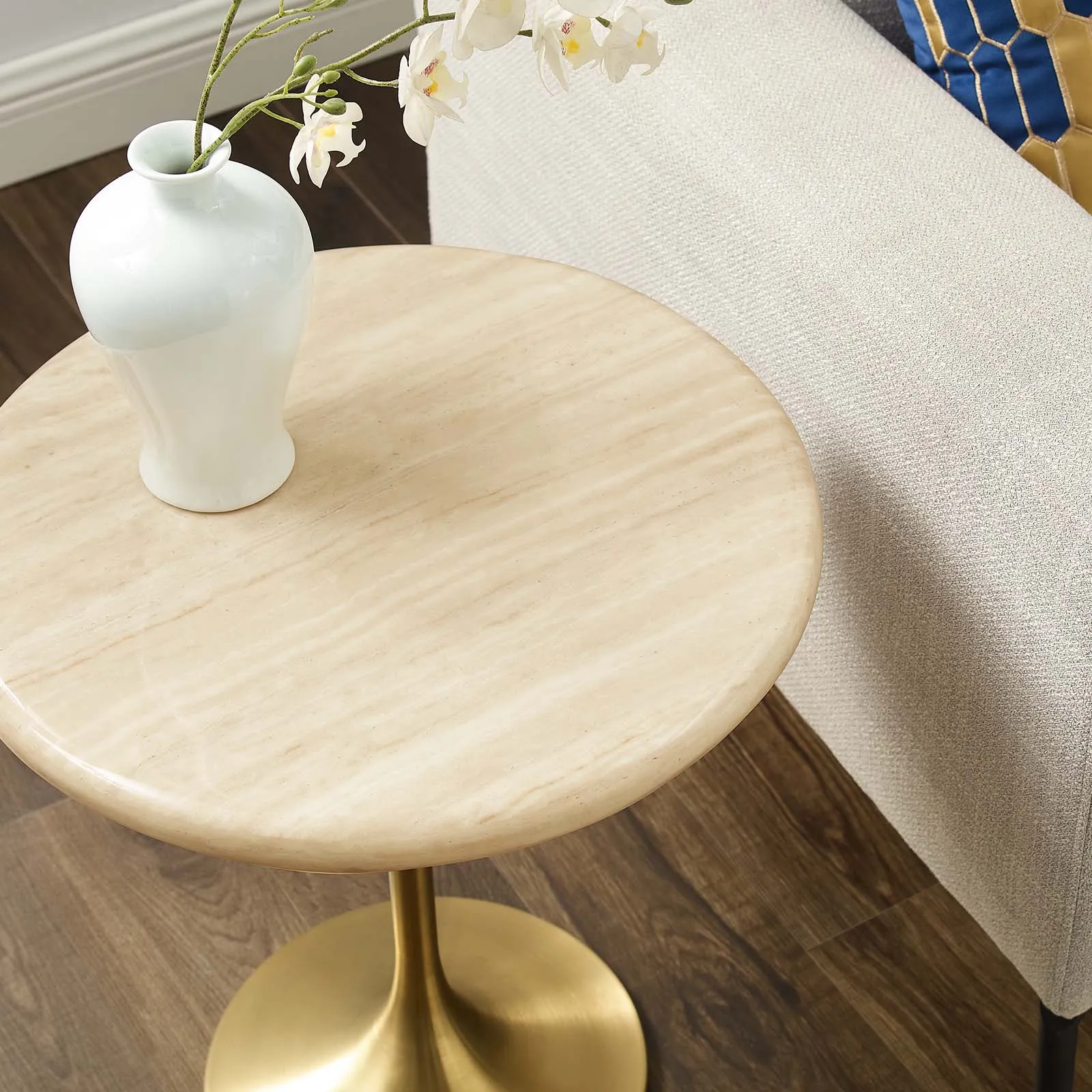 LIPPA TRAVERTINE