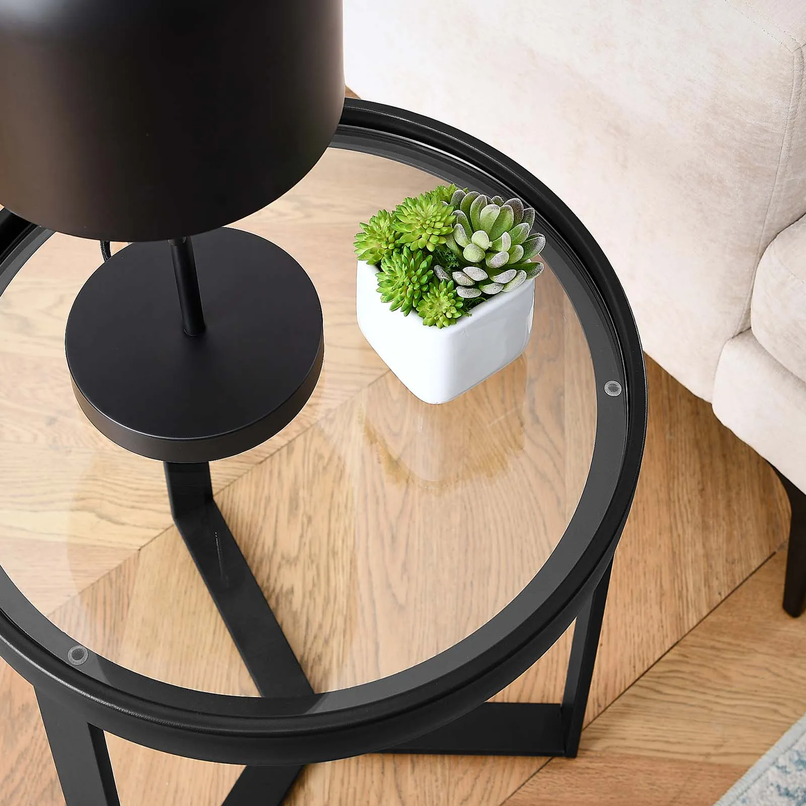 RELAY SIDE TABLE