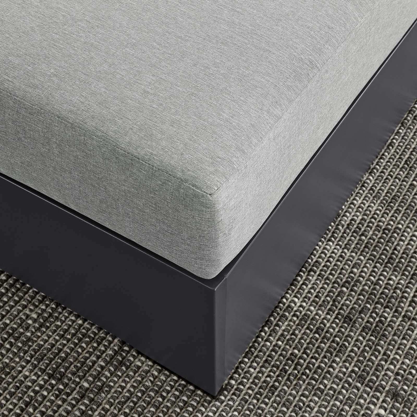 TAHOE OUTDOOR ASH COLLECTION