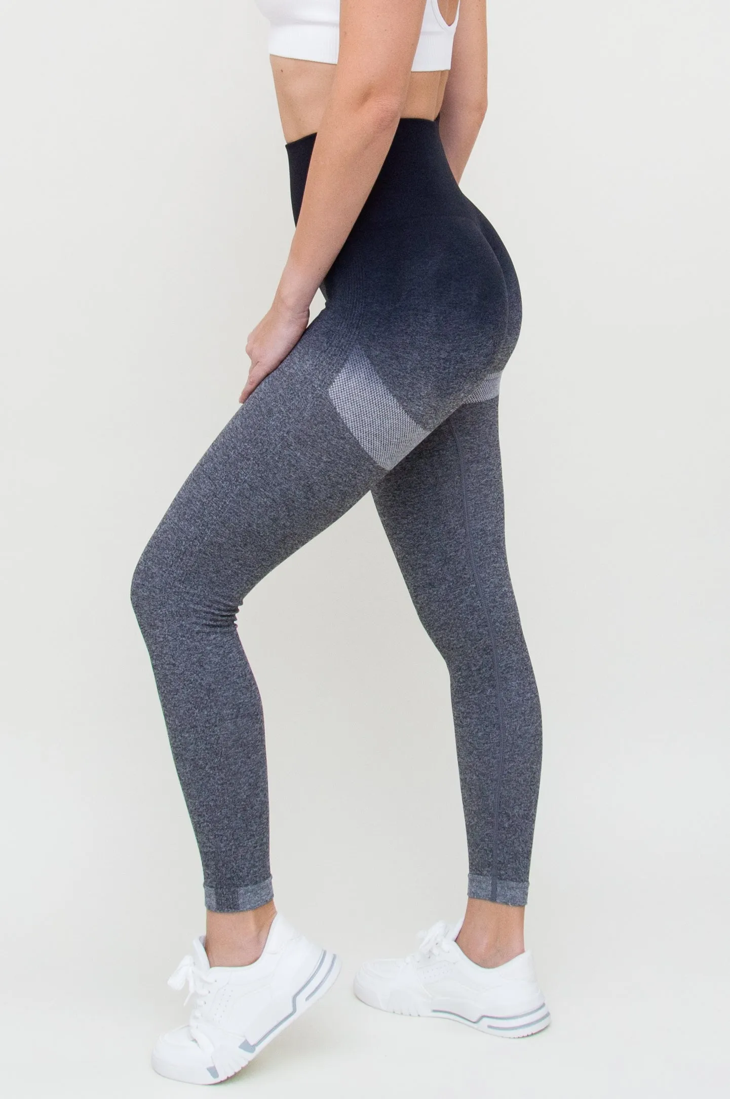 Tamprės "Flexible Black"
