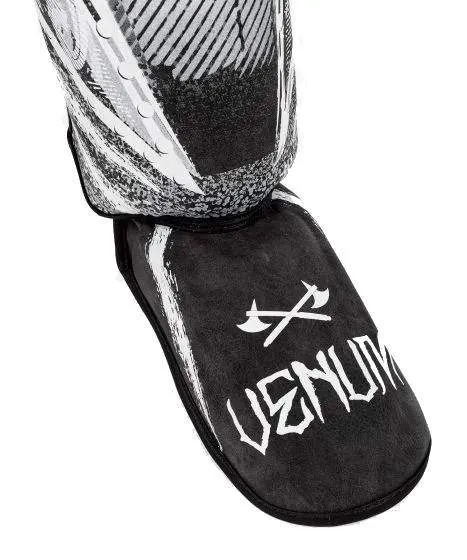 VENUM GLDTR 4.0 SHINGUARDS